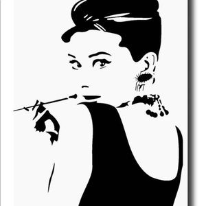 Meet your Posher, Nahla